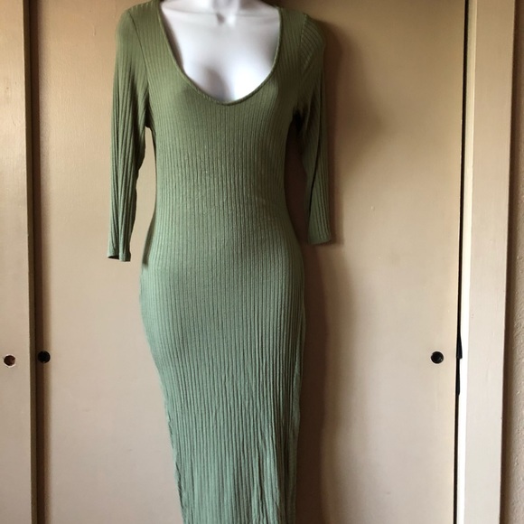 Green long sleeve midi dress - Picture 1 of 1